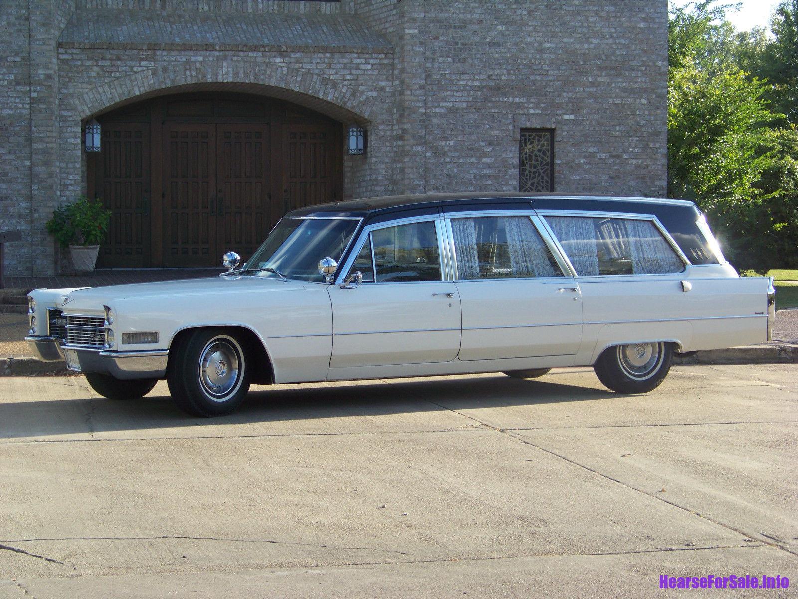 1966 Cadillac Superior Royale Coach (Martin Luther King Jr.'s hearse)
