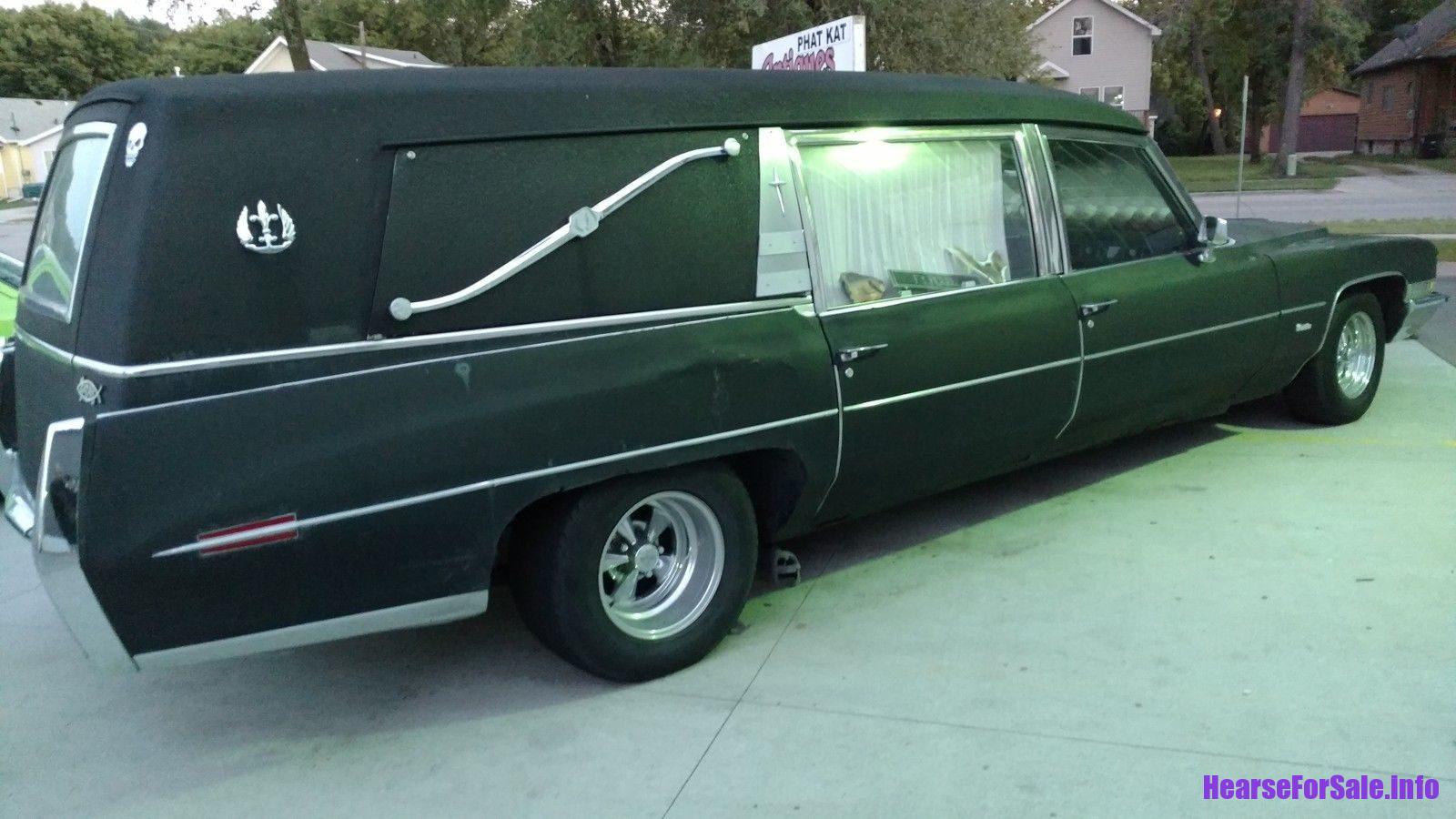 1972 Cadillac Fleetwood Ambulance Hearse - Hearse for Sale Archive